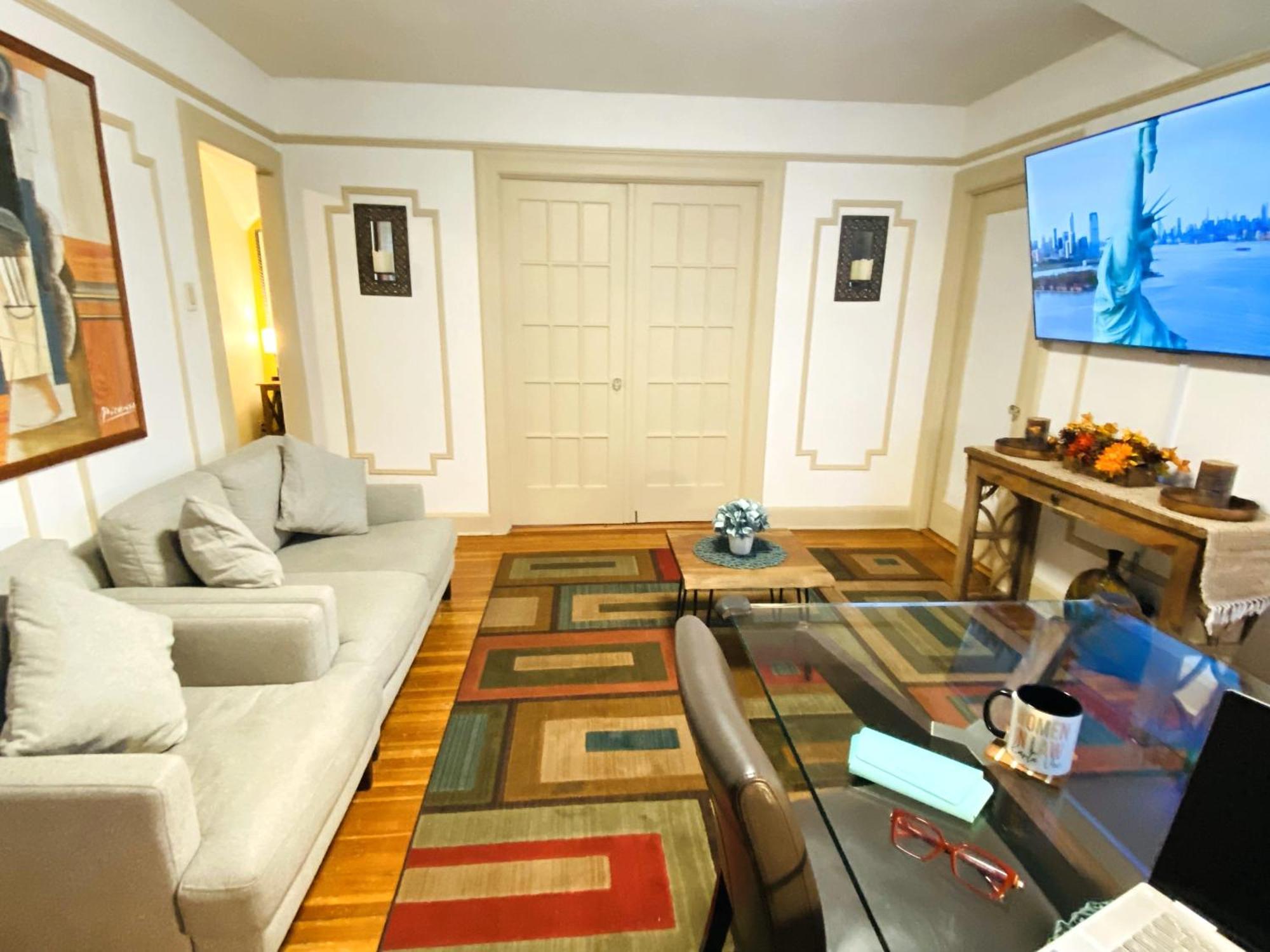 Nyc Cozy Private Bedroom With Free Parking & Near Subway - Business & Tourists Нью-Йорк Экстерьер фото