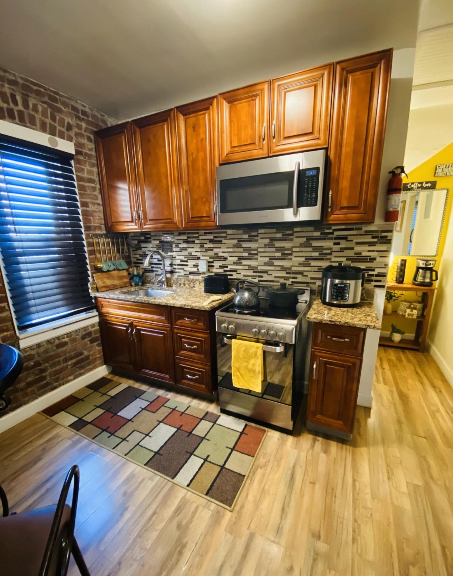 Nyc Cozy Private Bedroom With Free Parking & Near Subway - Business & Tourists Нью-Йорк Экстерьер фото