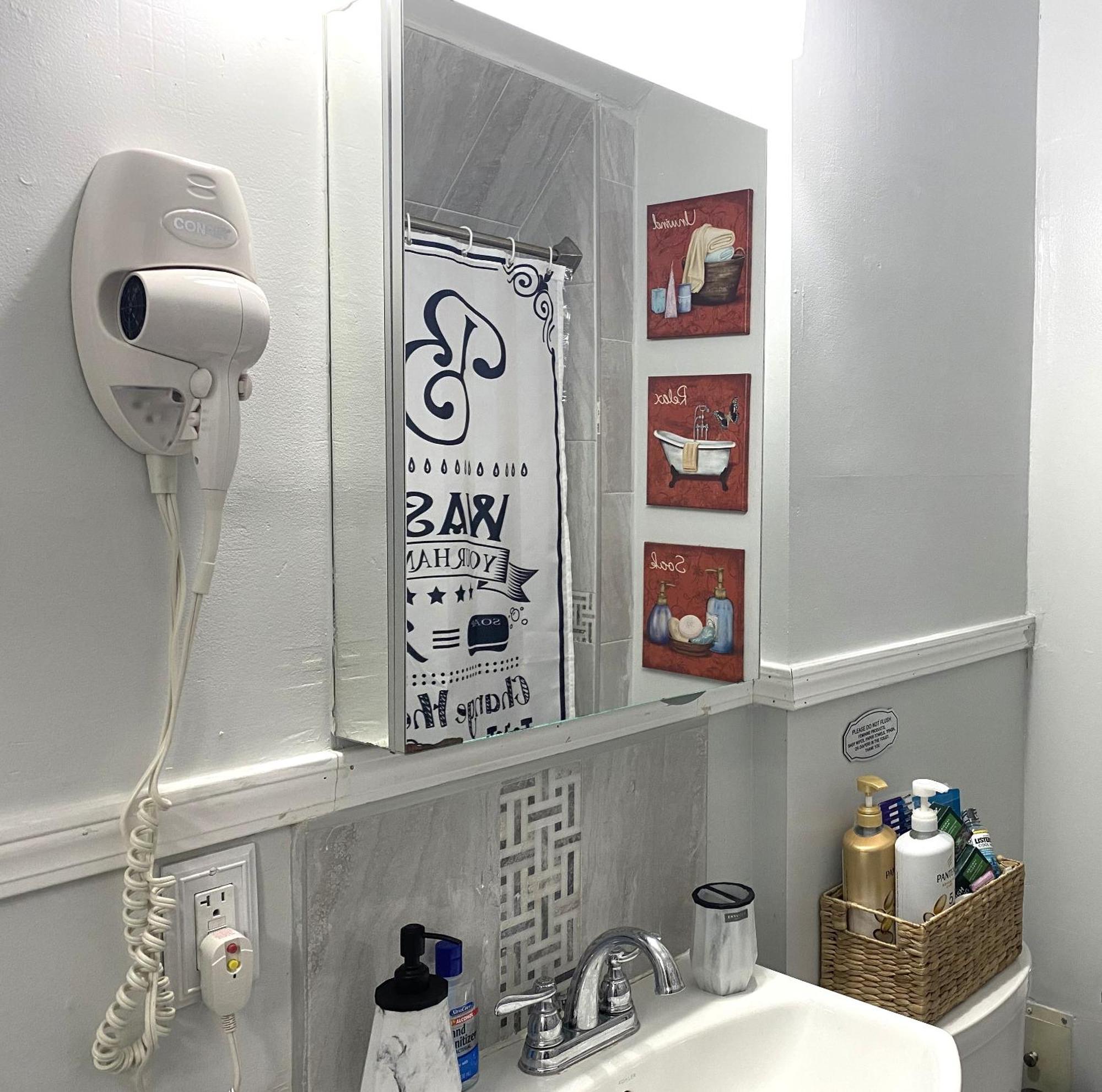 Nyc Cozy Private Bedroom With Free Parking & Near Subway - Business & Tourists Нью-Йорк Экстерьер фото